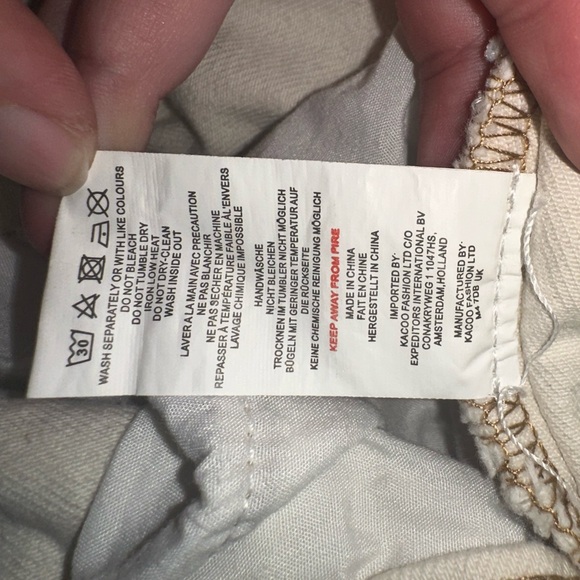 Glamorous Beige Jeans With Flower Cutouts. Size 34 - Picture 8 of 9